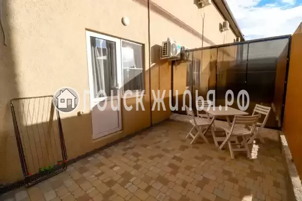 «Маленькая страна», Кучугуры «Маленькая страна», Кучугуры