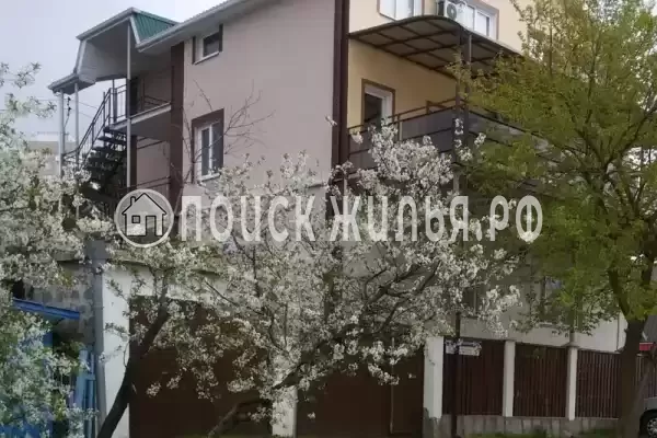 «Апельсин», Краснодарский край, Геленджик, Некрасова, д.30 «Апельсин», Краснодарский край, Геленджик, Некрасова, д.30