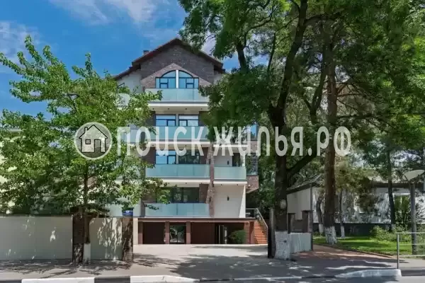 Отель, ул.Революционная, д.94, Краснодарский край, Кабардинка, Революционная, д.94