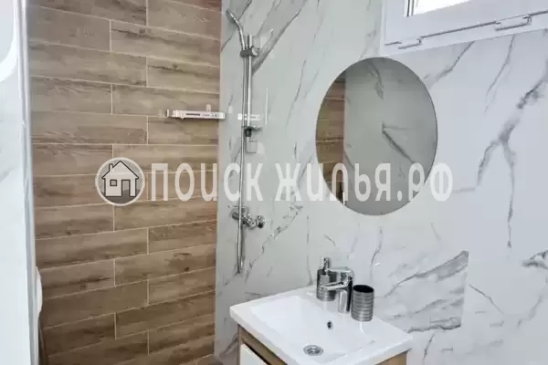 «Тропики», Адлер