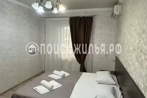 «Тропики», Адлер