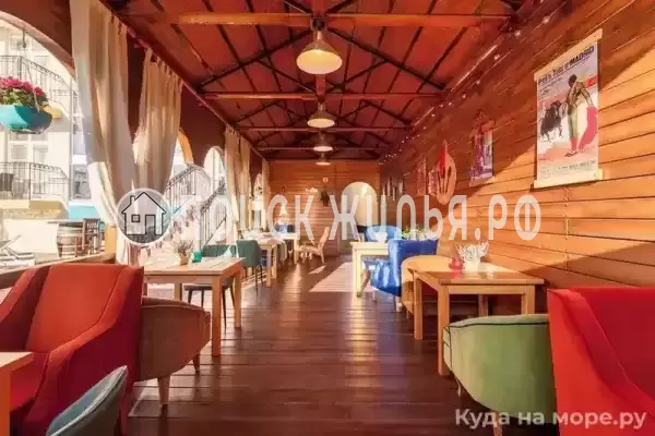 Отель «Пикассо», Джемете