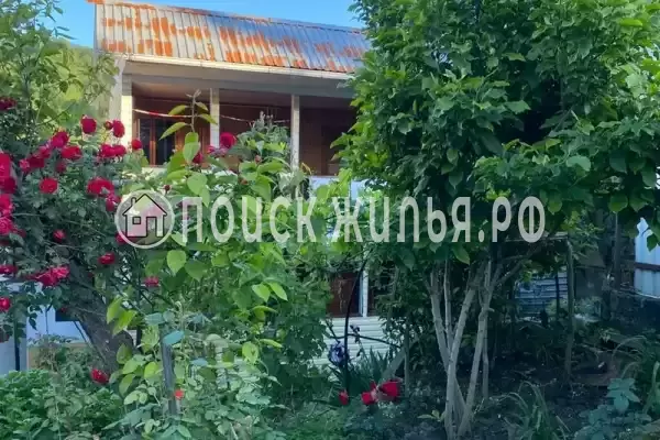 «У Карины», Лоо «У Карины», Лоо