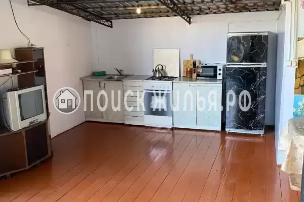 «У Карины», Лоо «У Карины», Лоо