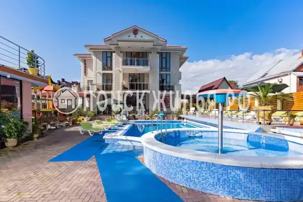 «Гранат», Краснодарский край, Дивноморское, Ленина, д.53