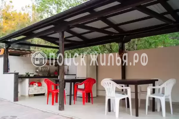 Частный сектор «Комната в коттедже Надежда у моря», Геленджик