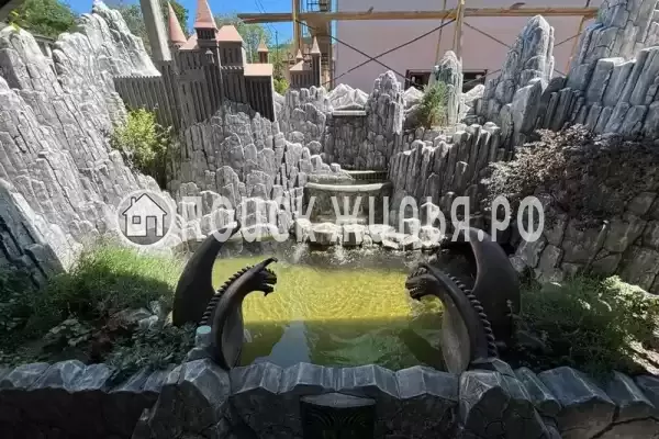 «Лион», Лоо