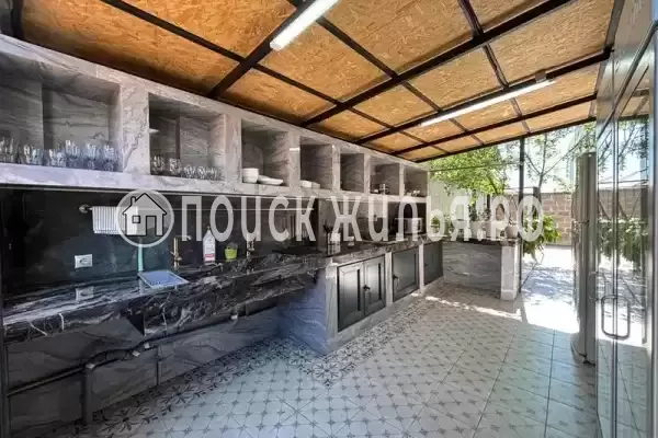 «Лион», Лоо