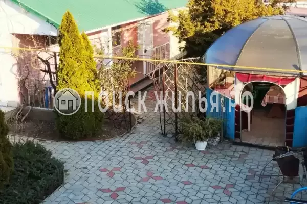 «На Почтовом», Кучугуры