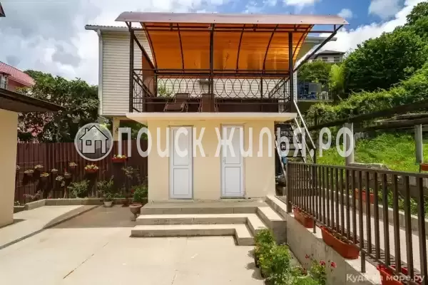 «Кипарис», Лоо «Кипарис», Лоо