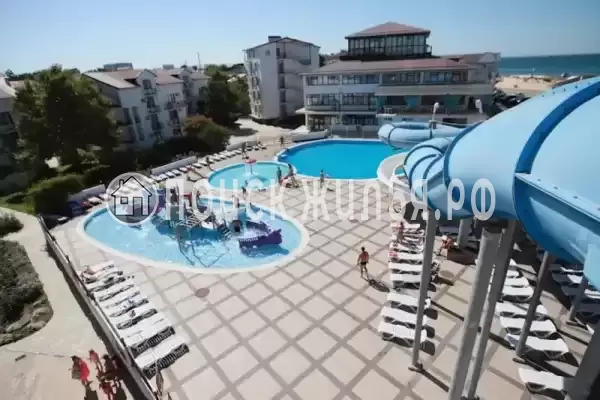 «Платан-2», Краснодарский край, Анапа, Джемете, Пионерский проспект, д.107 «А»