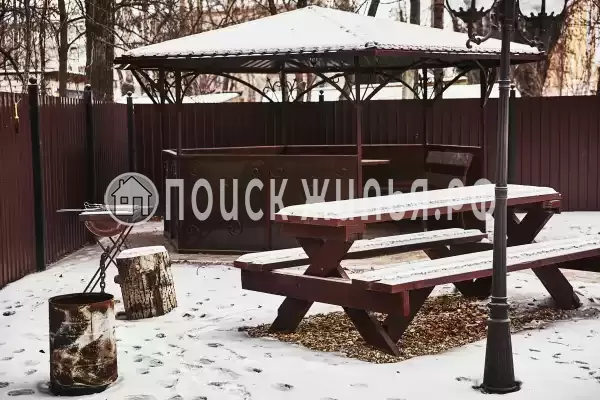 Отель «Империал», Свободный Отель «Империал», Свободный