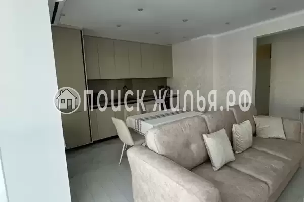 Частный сектор «Трехкомнатная Четыре сезона», Сухум Частный сектор «Трехкомнатная Четыре сезона», Сухум