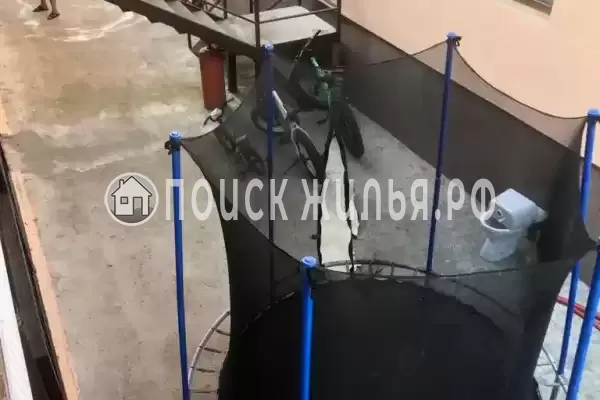 «Аида», Лоо «Аида», Лоо