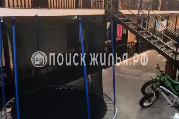 «Аида», Лоо «Аида», Лоо