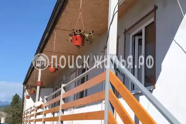 Гостиница, Чукбар 1 переок, д.14, Сухум