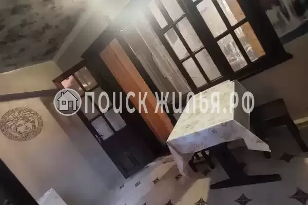 «Лоо-Амелия», Лоо «Лоо-Амелия», Лоо