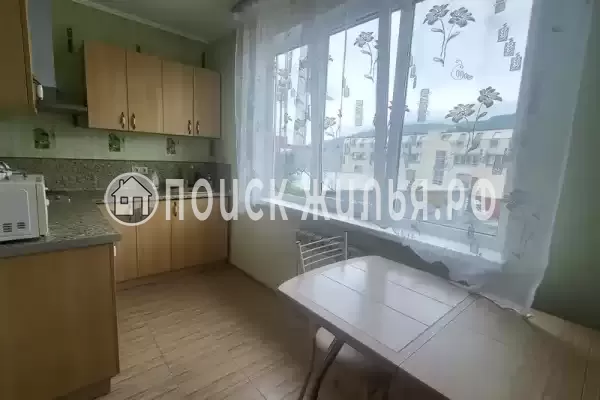 Частный сектор «Домик с гаражом под ключ», Геленджик