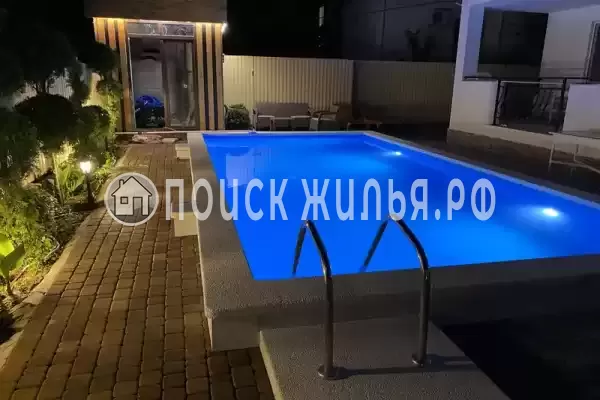 «Apartoment's», Сукко