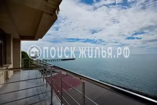 «LooSPAngeles», Лоо