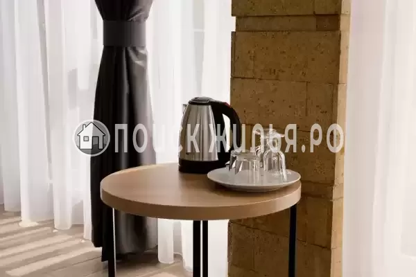 «LooSPAngeles», Лоо