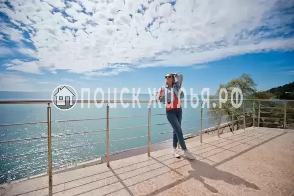 «LooSPAngeles», Лоо