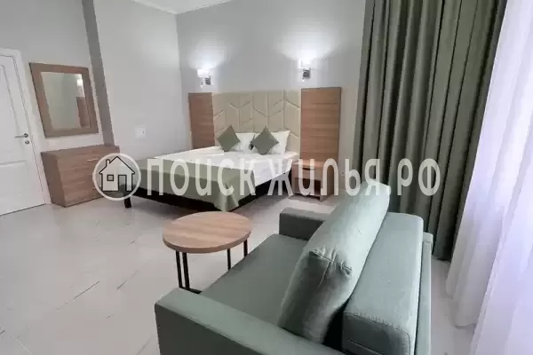 «LooSPAngeles», Лоо