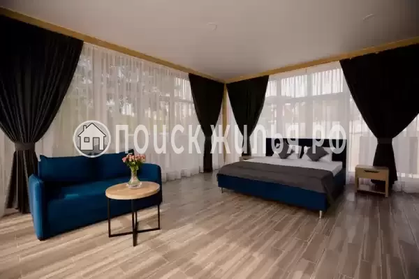 «LooSPAngeles», Лоо