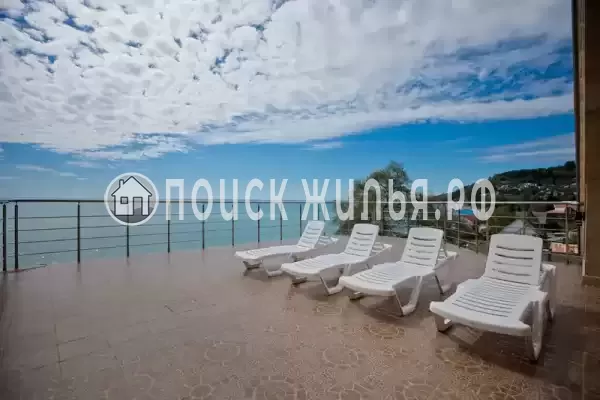 «LooSPAngeles», Лоо