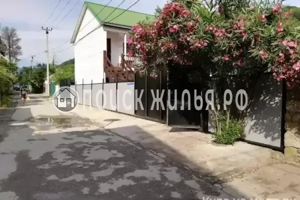 «Тропиканка», Лоо «Тропиканка», Лоо