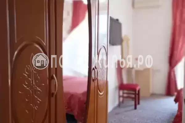 «Family», Адлер