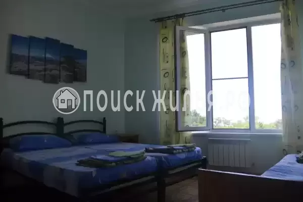 «Дом с флагом», Лазаревское