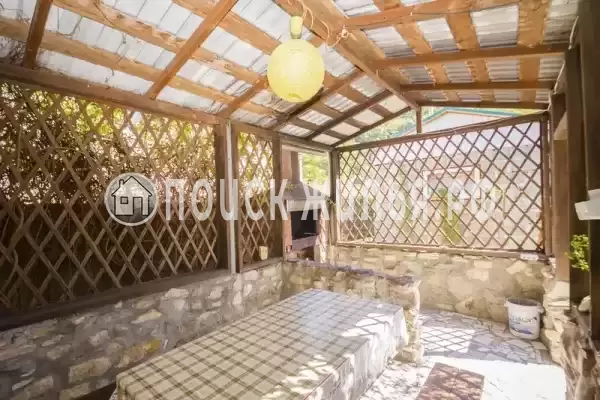 Школьная, д.10, Ольгинка