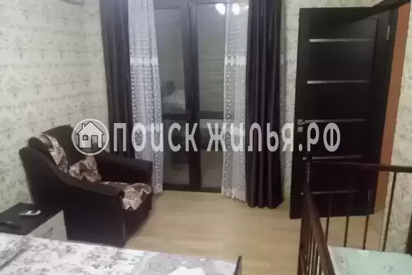 «Стефани», Пляхо