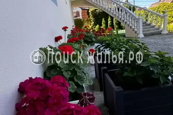 Гостевой дом «Сакура», Вардане