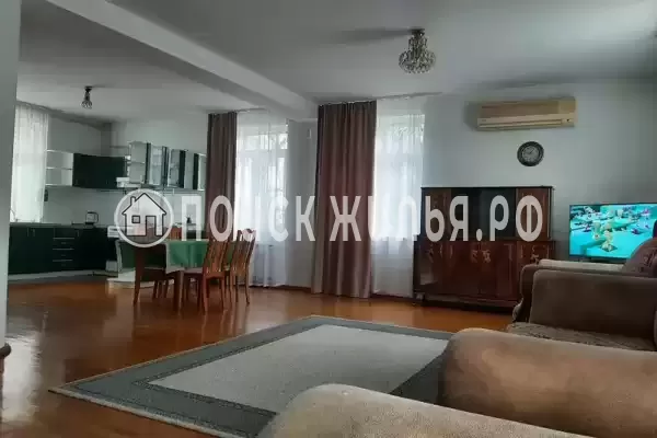 Частный сектор «Коттедж в центре», Сочи