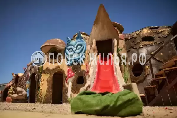 «Черепаха», Кучугуры