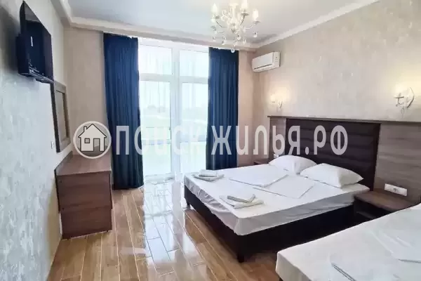 «Троя», Феодосия