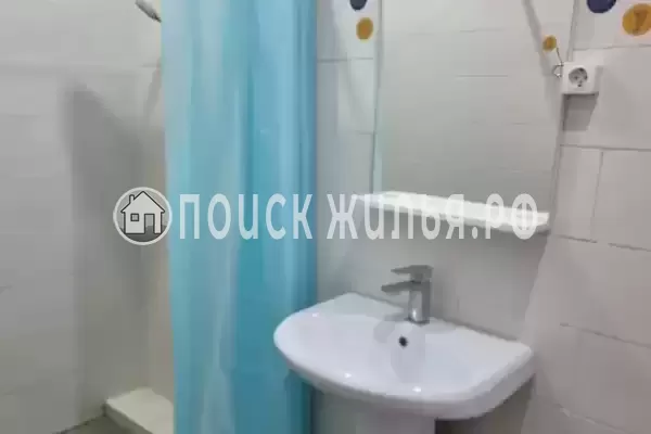 «Июнь», Голубицкая