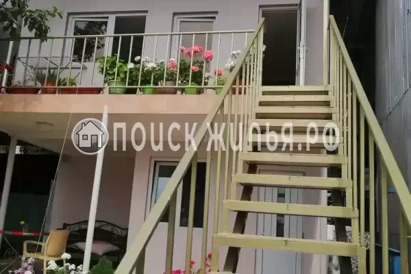 Гостевой дом «Дворик с геранью», Гагра