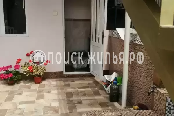 Гостевой дом «Дворик с геранью», Гагра