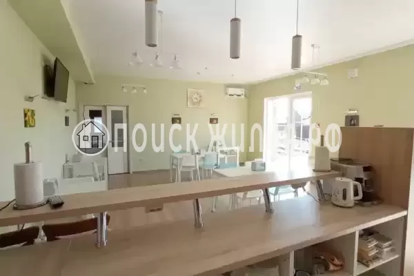 «Белый лотос», Кучугуры