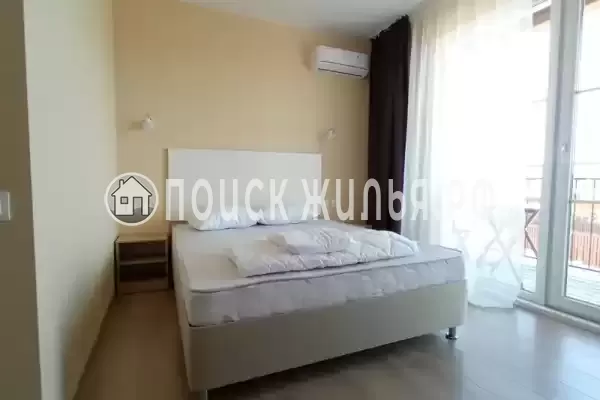 «Белый лотос», Кучугуры