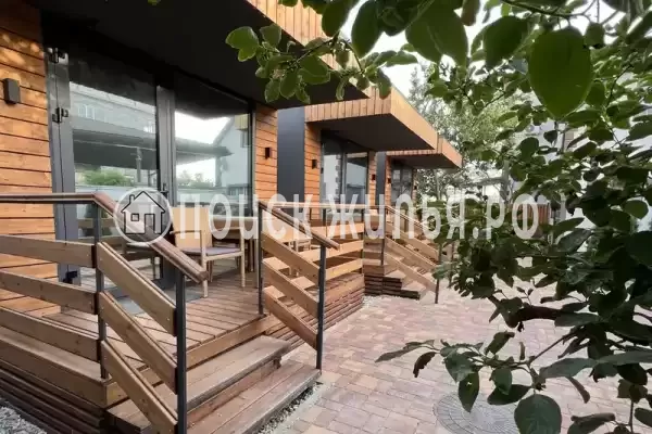 Частный сектор «Домик под ключ на Тонком мысу»