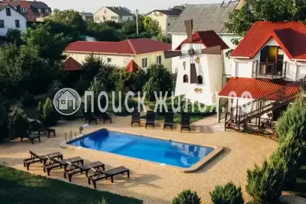 «Фонарь и Мельница», Береговое