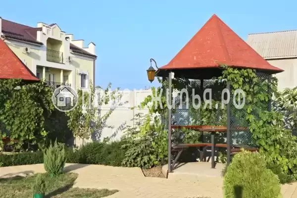 «Фонарь и Мельница», Береговое