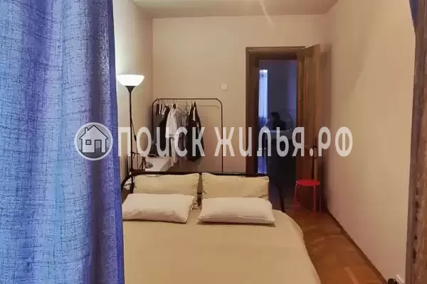 Квартира «Трёхкомнатная квартира на Агрба», Республика Абхазия, Гагры, Пицунда, Агрба, д.13