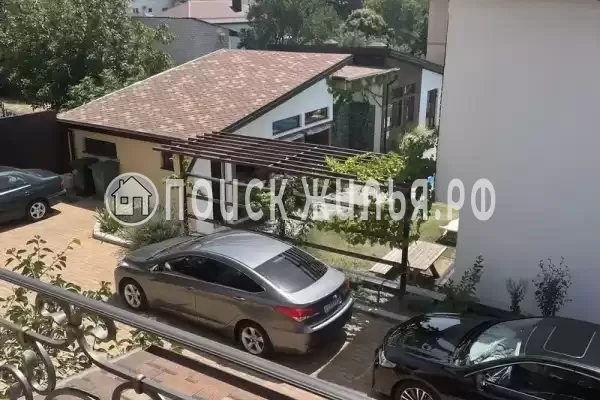 Гостевой дом «ЭлеОн Хаус», Кабардинка