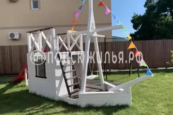 Гостевой дом «ЭлеОн Хаус», Кабардинка