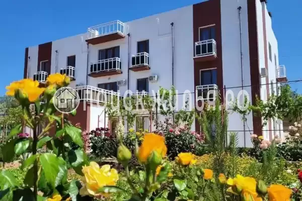 Гостевой дом «Мерджан», Саки, Каламитская, д.10 Гостевой дом «Мерджан», Саки, Каламитская, д.10